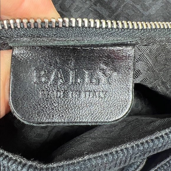 BALLY VINTAGE Black Corduroy Geometric Baguette Bag - PRISTINE - Picture 3 of 16